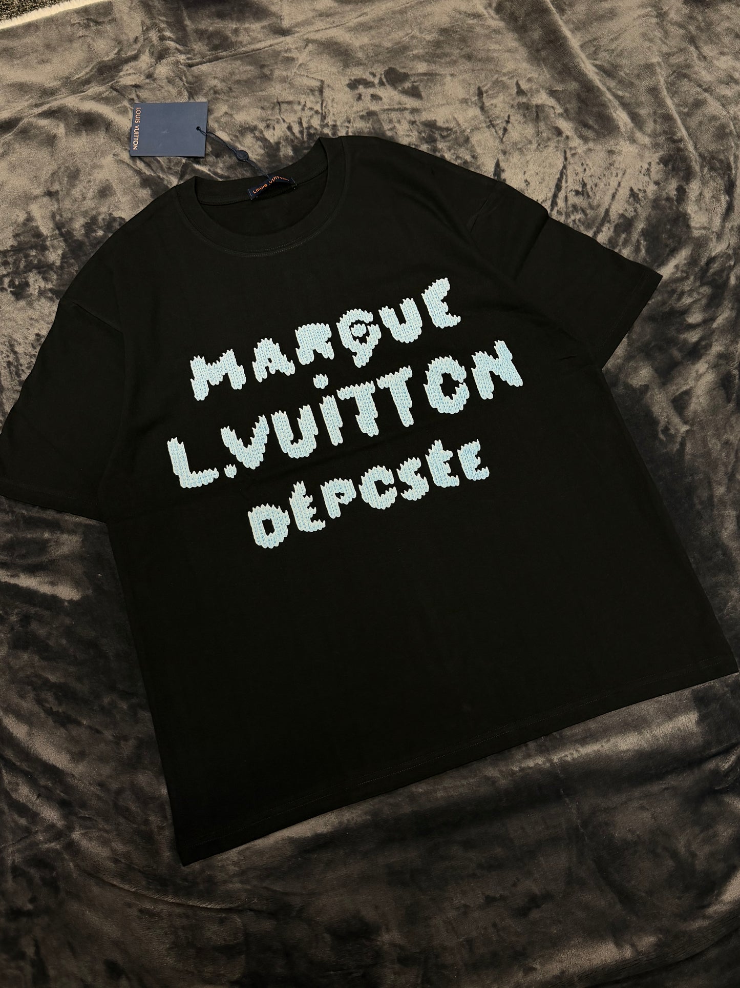 LV T - Shirt