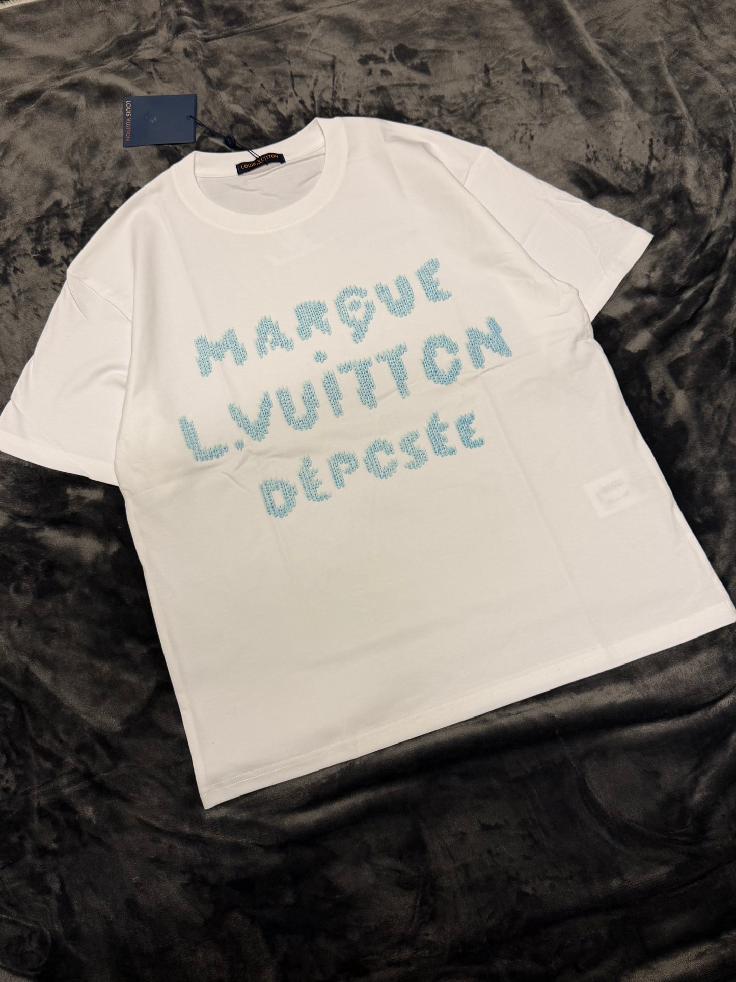 LV T - Shirt