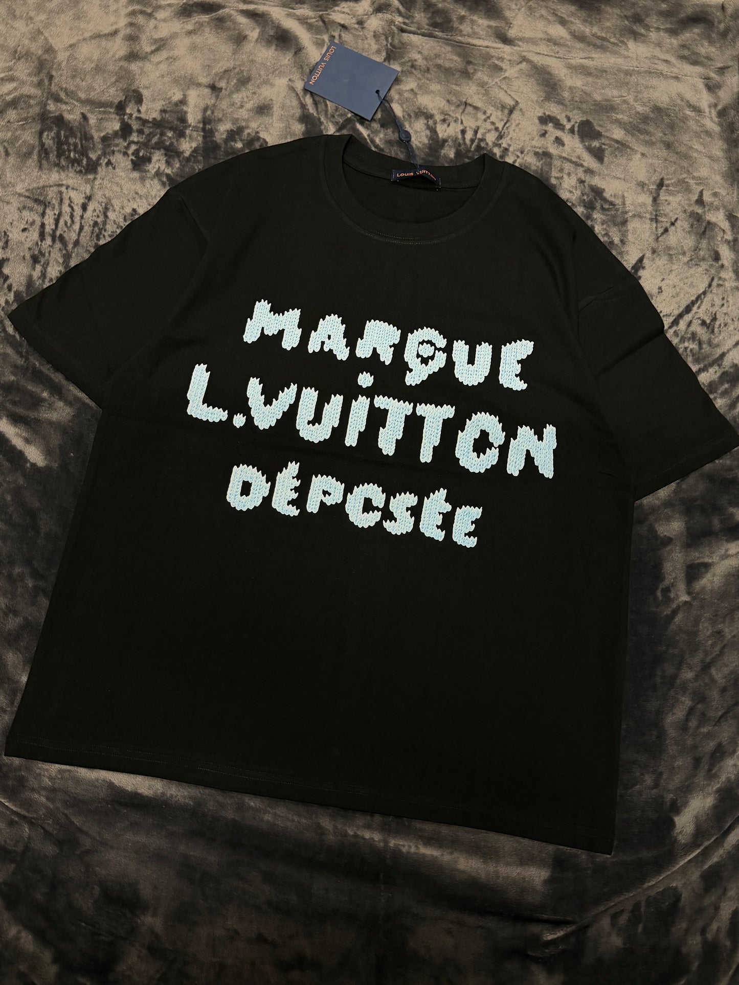 LV T - Shirt