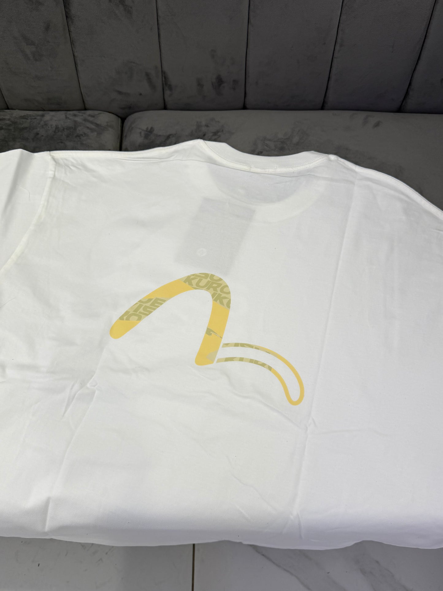 Evisu T - Shirt
